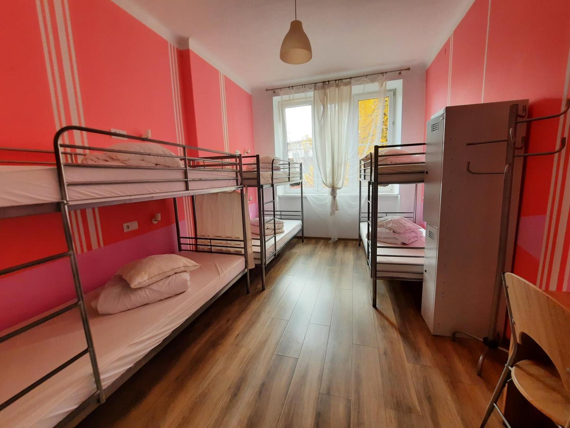 Lorf Hostel&Apartments Krasków Eksteriør bilde