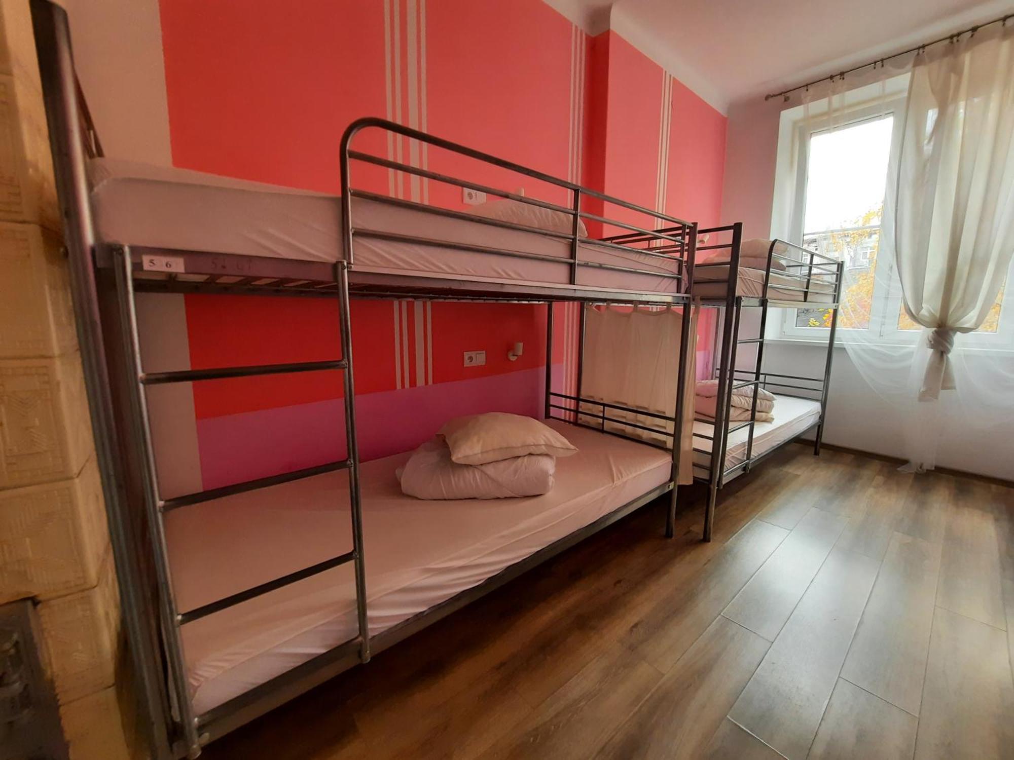 Lorf Hostel&Apartments Krasków Eksteriør bilde