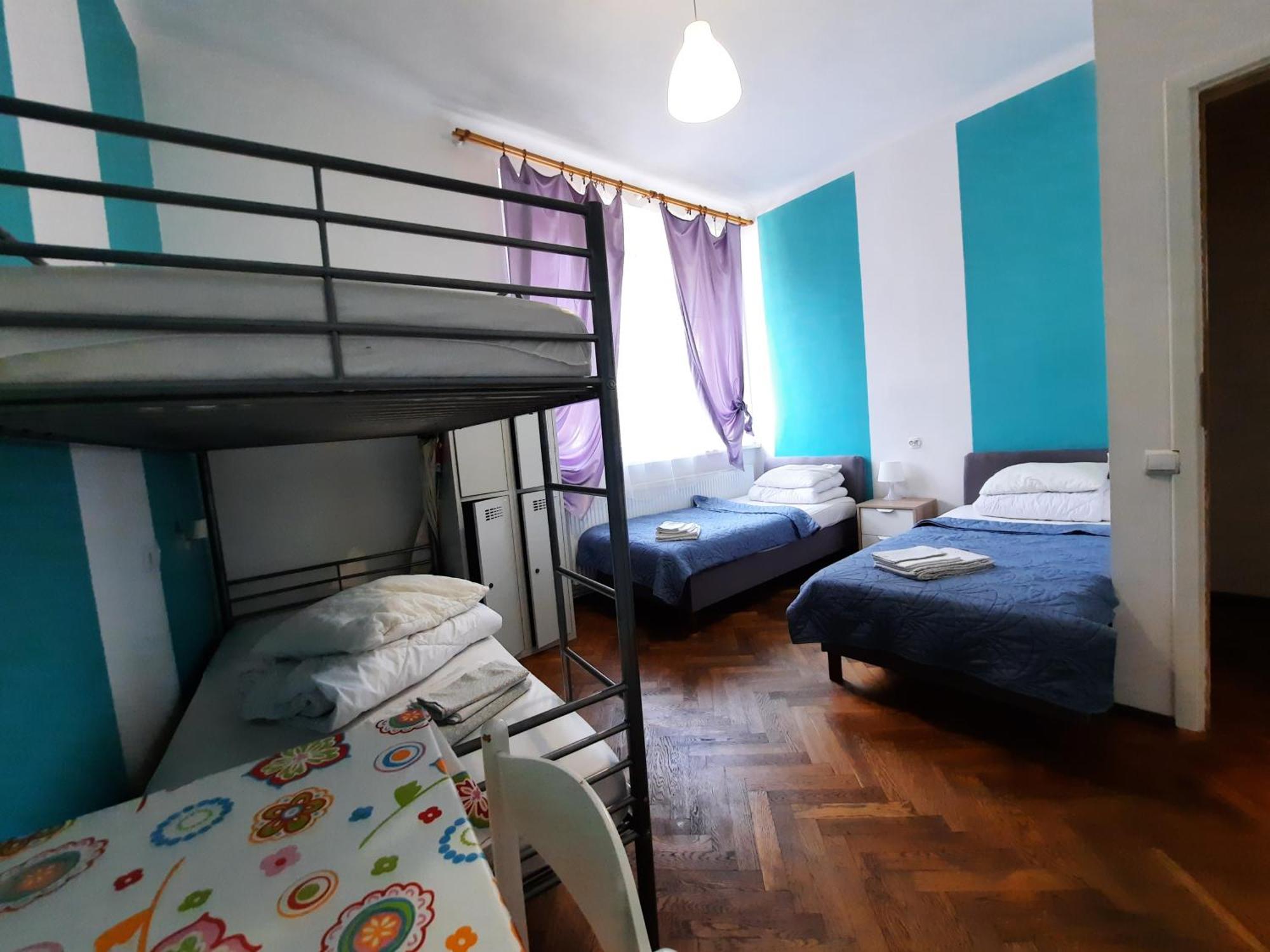 Lorf Hostel&Apartments Krasków Eksteriør bilde